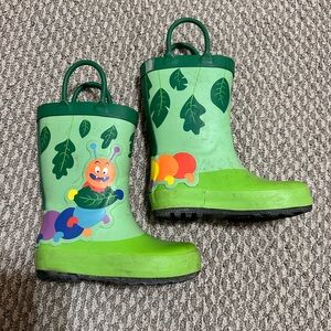 Cat & Jack Green Caterpillar Kids Boots